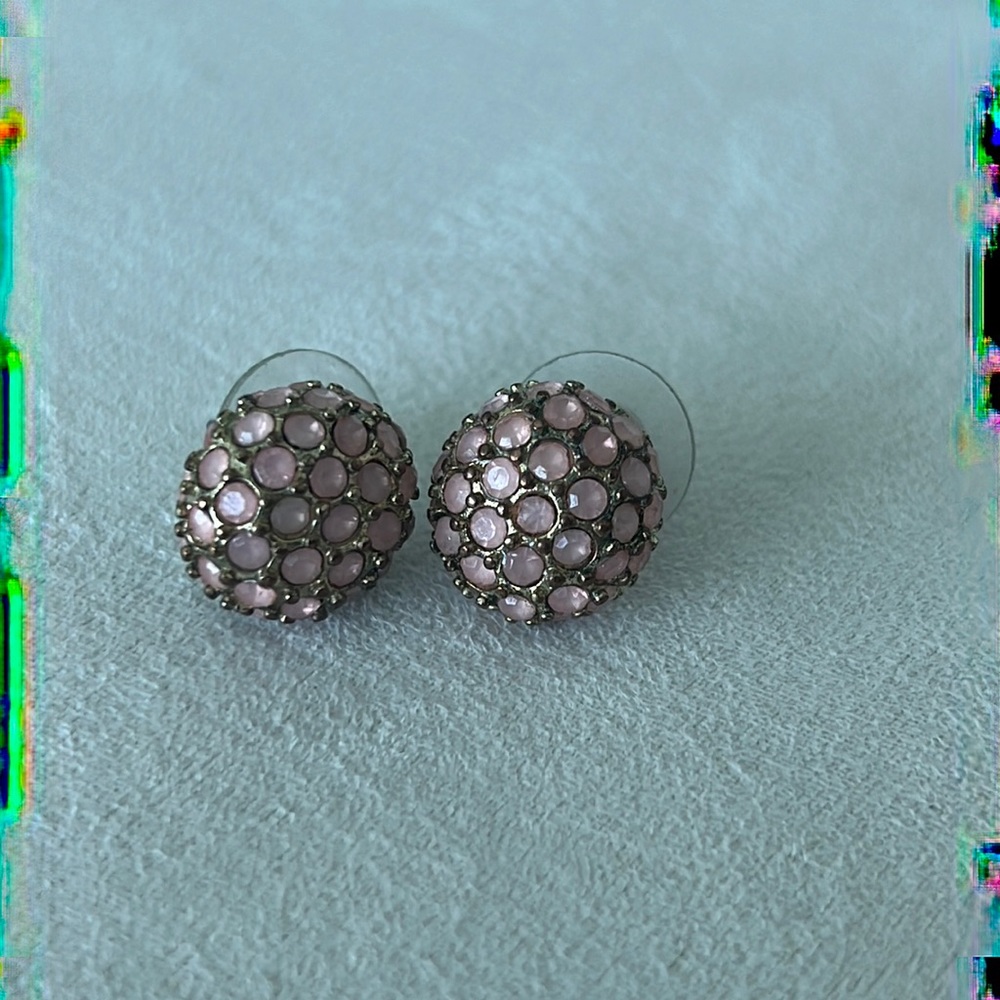 Pretty Pink Studs